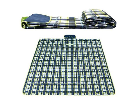 คุณภาพ  Polyester Waterproof Picnic Mat Backing For Beach Polyetser Peva Material โรงงาน
