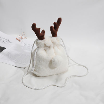 กระเป๋าหูรูดคริสต์มาสสุดหรู Winter Fluffy Reindeer Antler กระเป๋าถือ