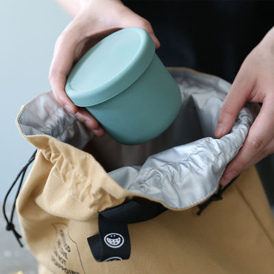 กระเป๋า Bento หุ้มฉนวนที่กำหนดเองได้กว้างเปิดถุงอาหารกลางวัน Drawstring ผ้าใบ