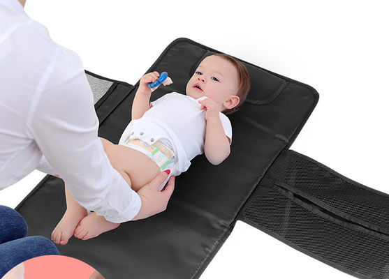 420d Polyester Mommy Travel Changing Pad แผ่นรองเปลี่ยนผ้าอ้อม oEM