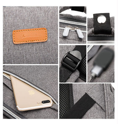 OEM ODM กระเป๋าพยาบาลแม่กระเป๋าผ้าอ้อมเปลพับได้พร้อม USB